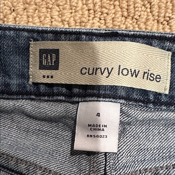 Capri pants - Picture 3 of 3